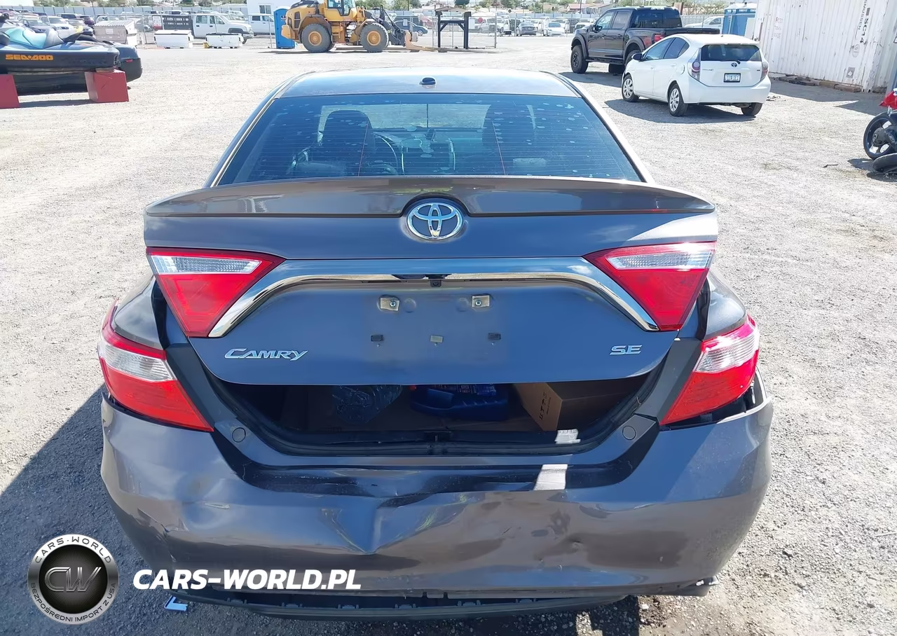 2016 Toyota Camry Se VIN:4T1BF1FK5GU159519 - 16