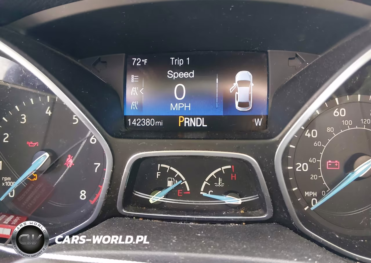2017 Ford Focus Se VIN:1FADP3F23HL300042 - 7