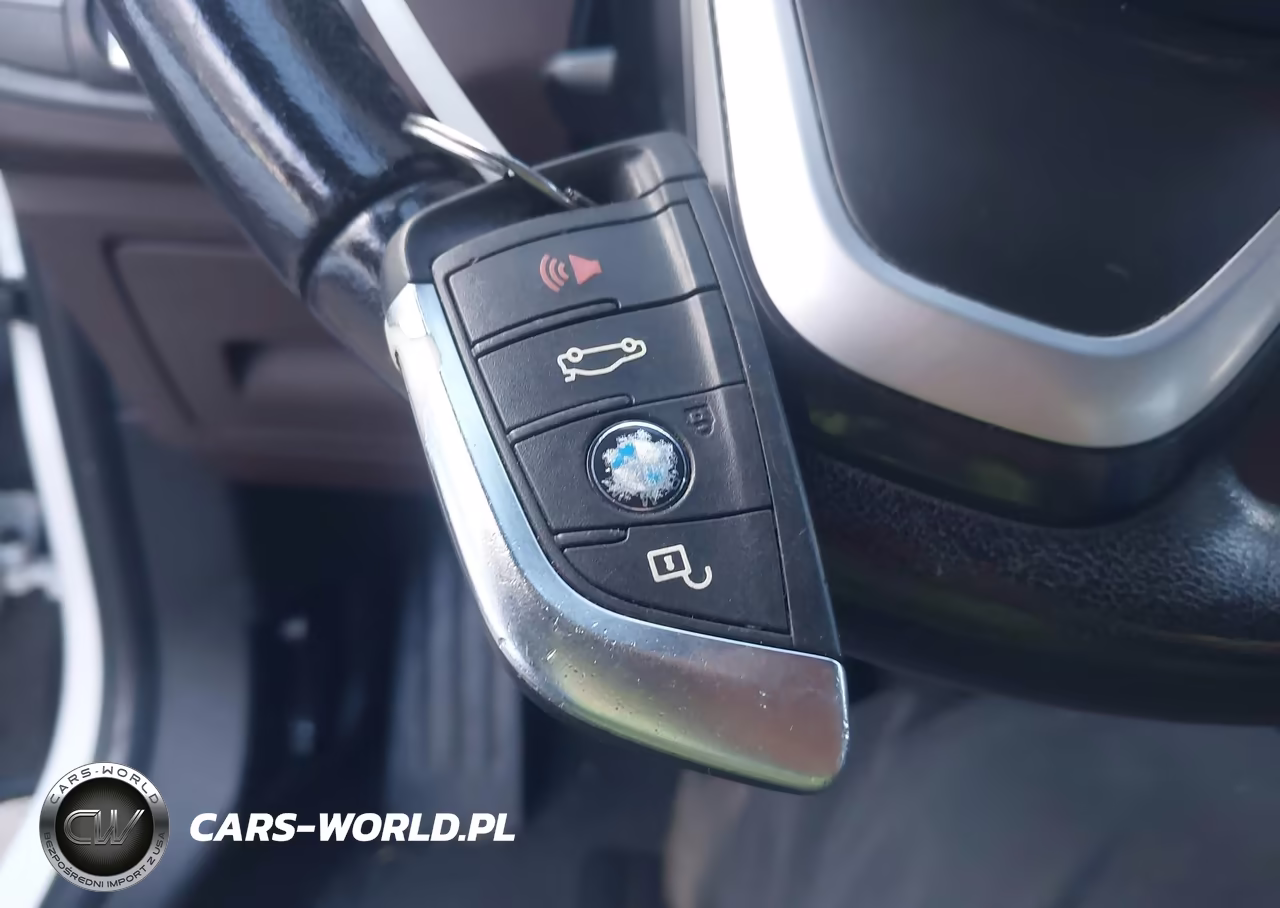 2018 BMW X1 xDrive28I VIN:WBXHT3C39J3H29993 - 11