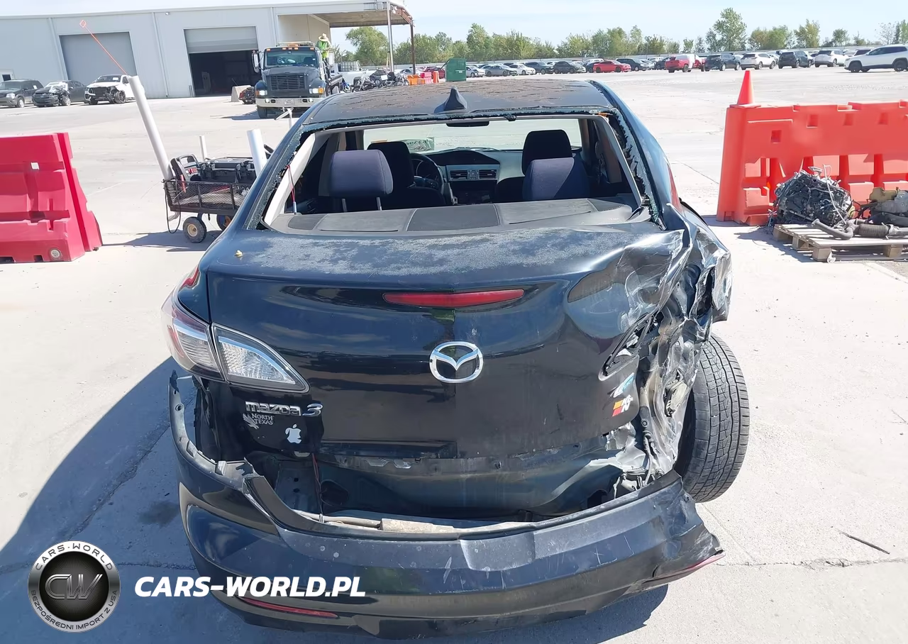 2013 Mazda Mazda3 I Sport VIN:JM1BL1U70D1746199 - 16