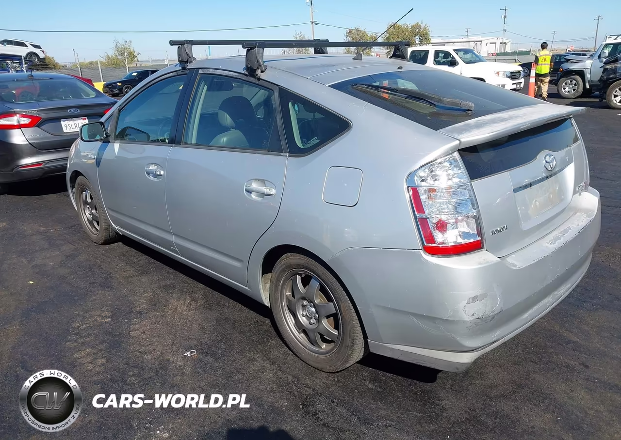 2007 Toyota Prius Touring VIN:JTDKB20U977592517 - 3
