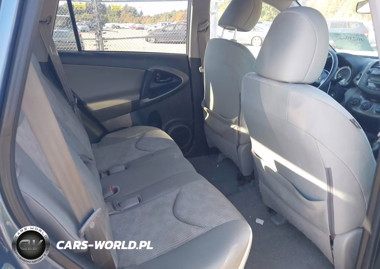 2011 Toyota Rav4 VIN:2T3BF4DV4BW108561 - 8