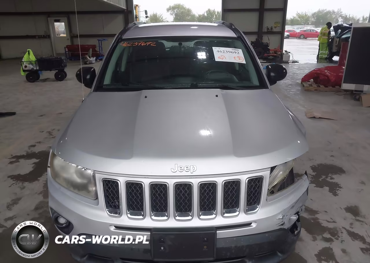 2014 Jeep Compass Sport VIN:1C4NJCBA7ED515250 - 13