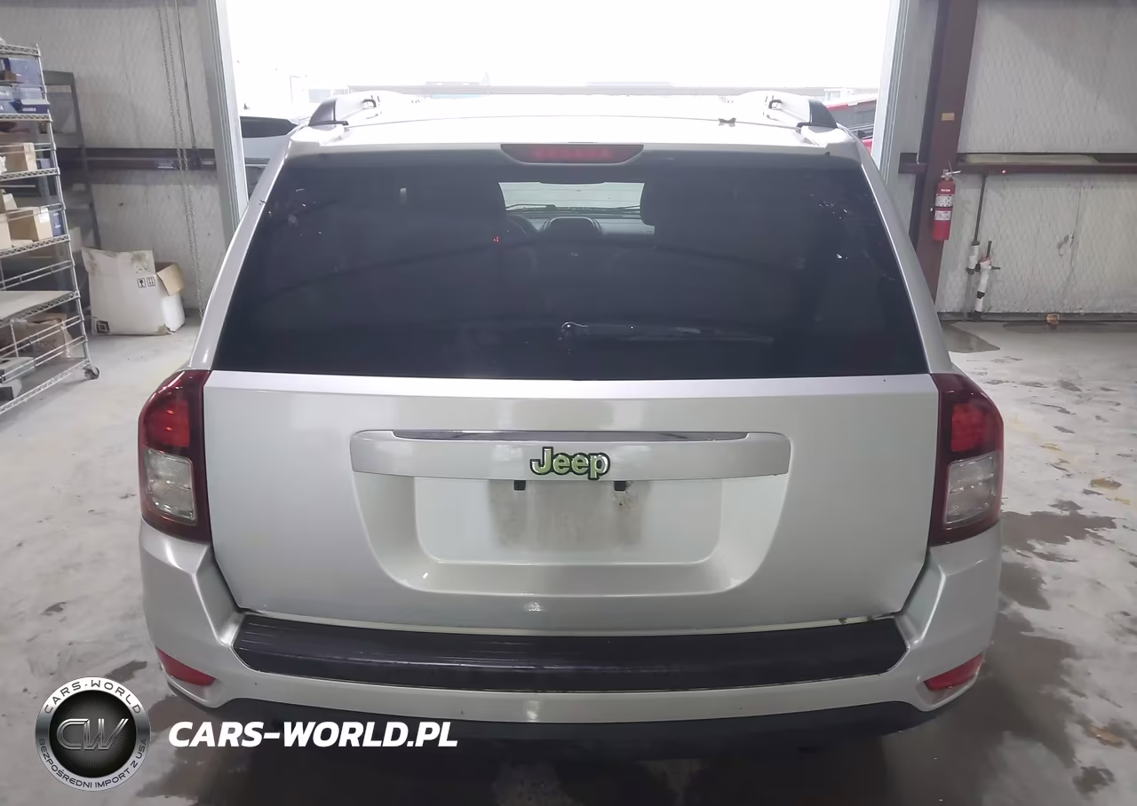 2014 Jeep Compass Sport VIN:1C4NJCBA7ED515250 - 17