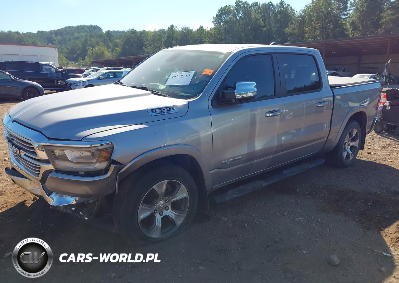 2019 Ram 1500 Laramie 4X2 5'7 Box VIN:1C6RREJT6KN635594 - 2