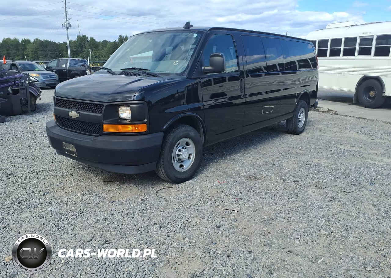 2017 Chevrolet Express 3500 Ls VIN:1GAZGNFG6H1293289 - 2