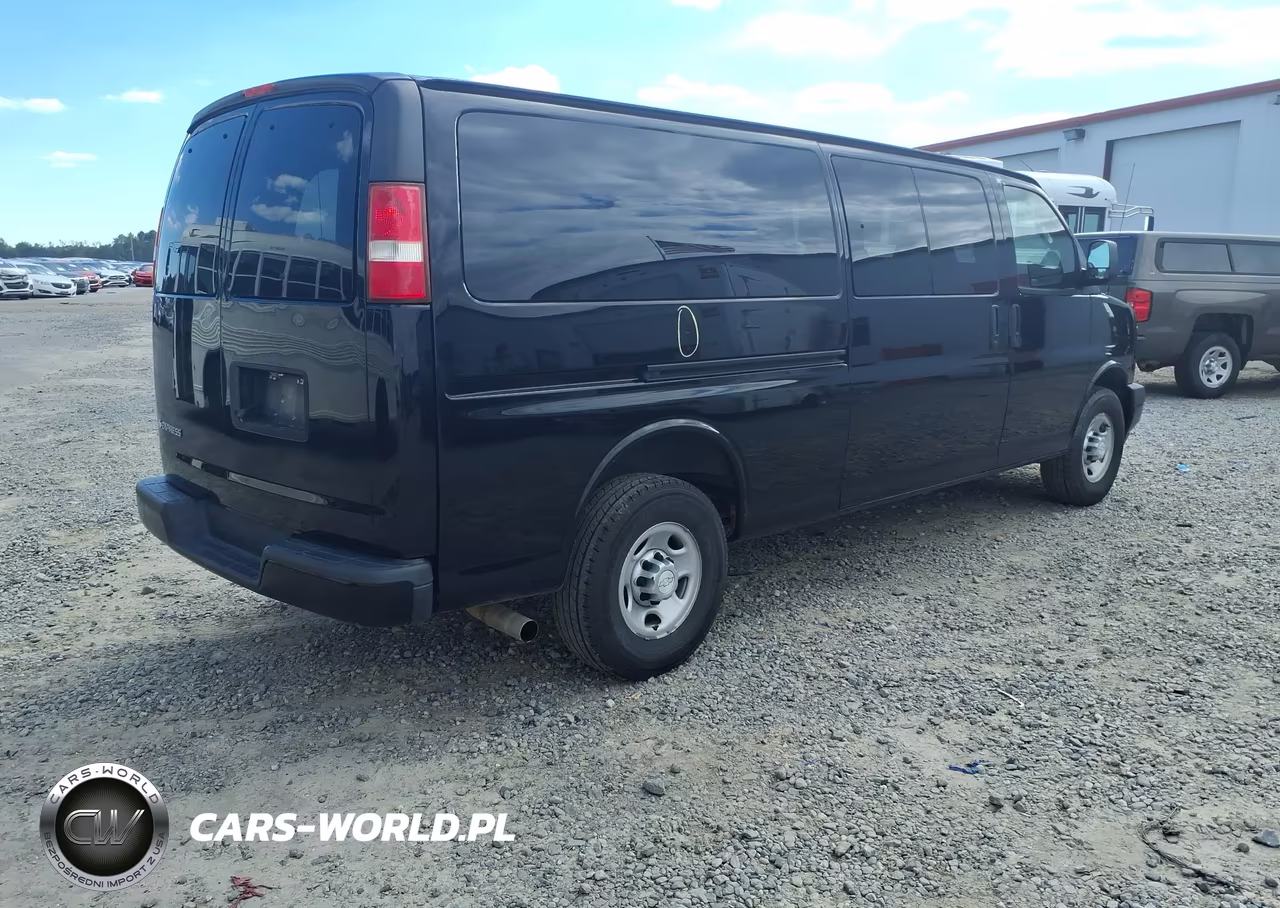 2017 Chevrolet Express 3500 Ls VIN:1GAZGNFG6H1293289 - 4