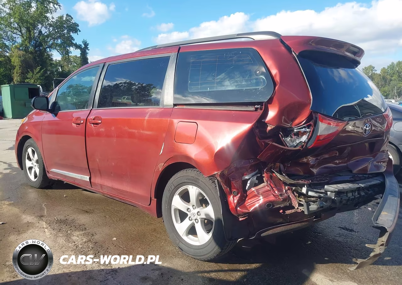 2017 Toyota Sienna Le 8 Passenger VIN:5TDKZ3DC0HS785519 - 3