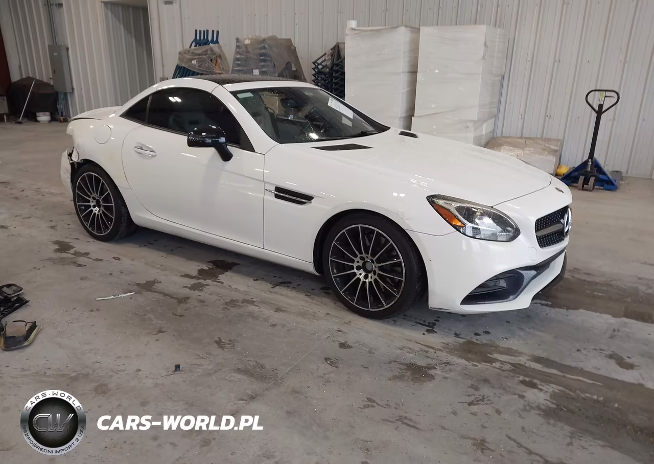 2018 Mercedes-Benz Slc 300 – zdjęcie 1 z 17