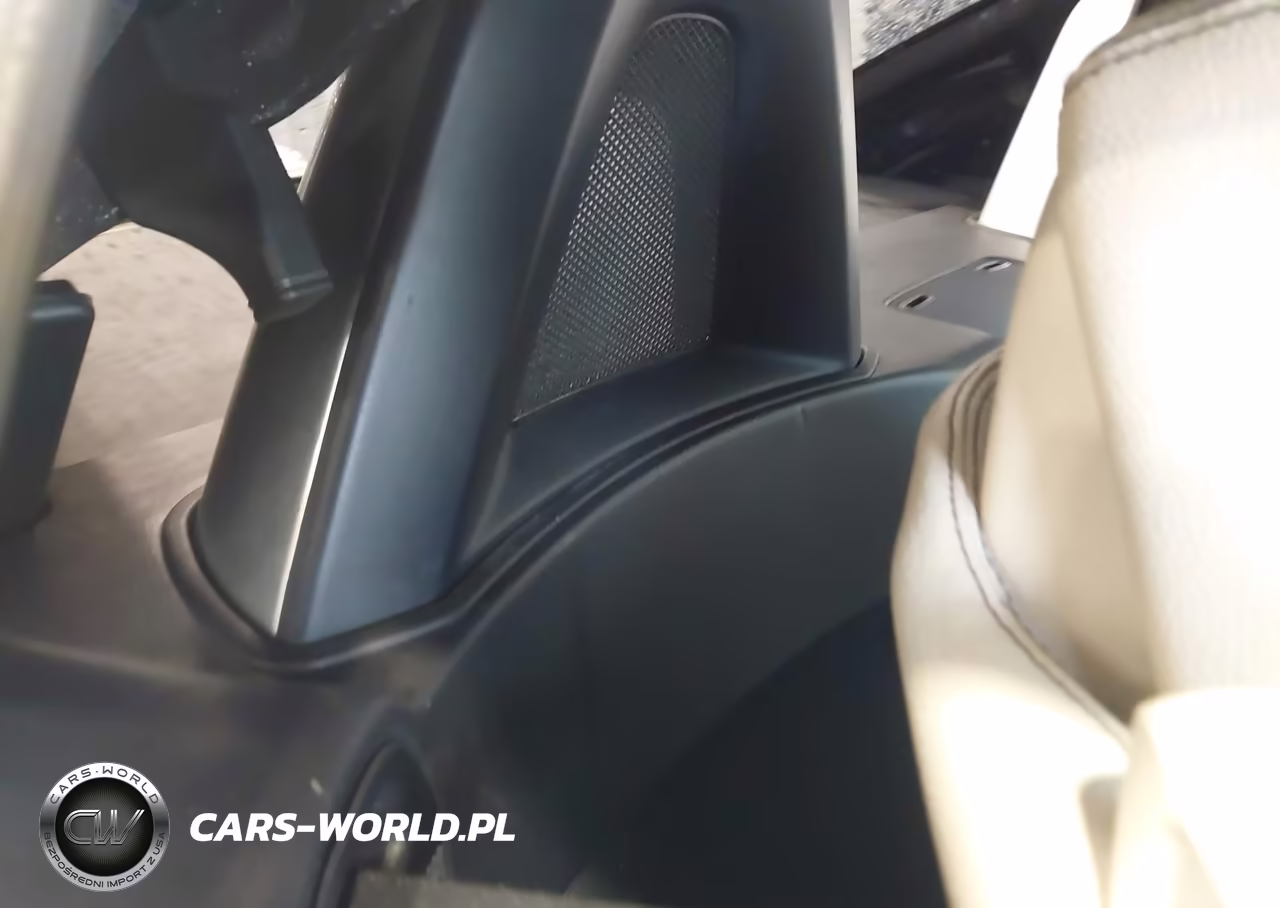 2018 Mercedes-Benz Slc 300 VIN:WDDPK3JA1JF153752 - 8
