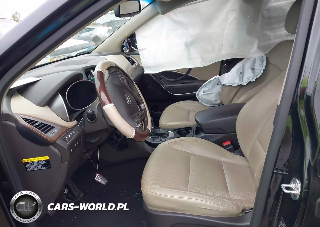 2017 Hyundai Santa Fe Se Ultimate VIN:KM8SRDHF8HU198213 - 5
