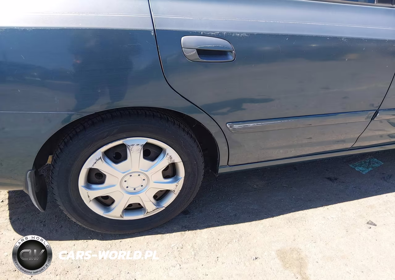 2001 Hyundai Elantra Gls VIN:KMHDN45D61U172951 - 6