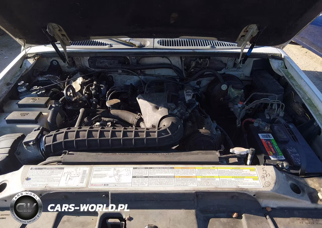 1998 Ford Explorer Sport VIN:1FMYU24X6WUB43378 - 10