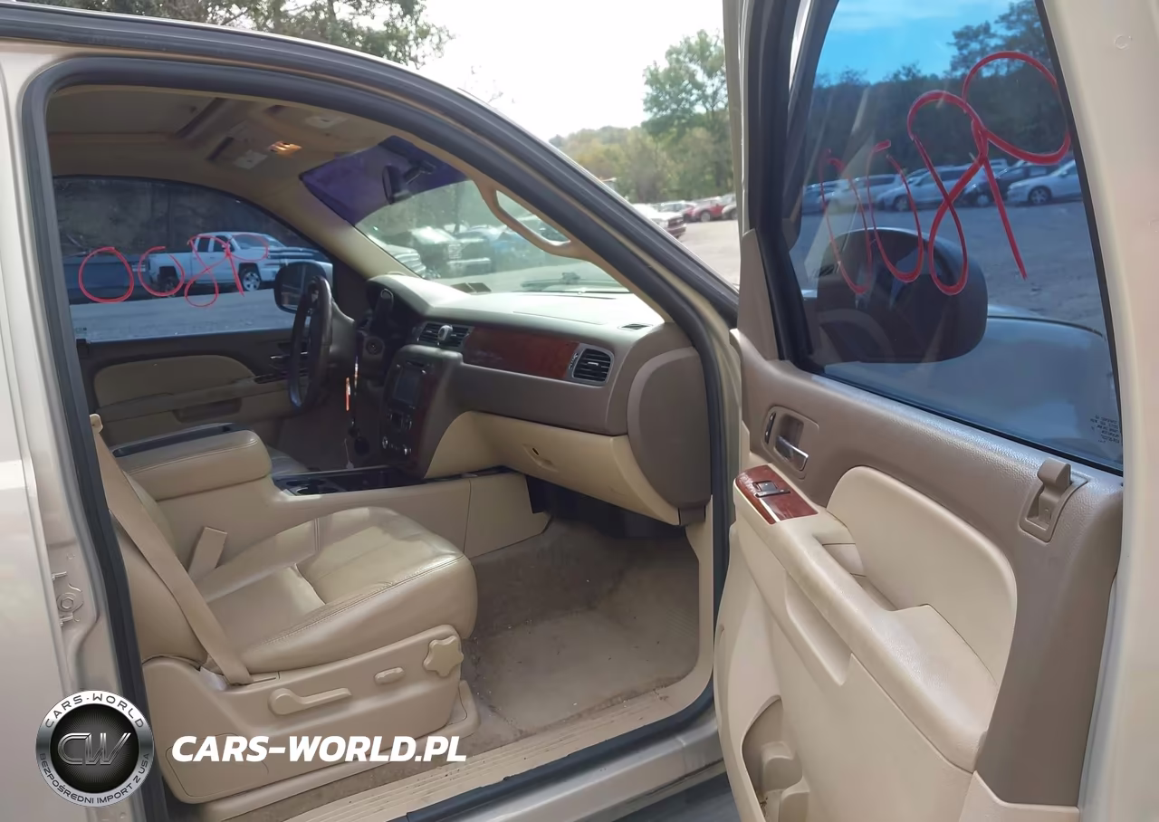 2012 Chevrolet Suburban 1500 Lt VIN:1GNSKJE71CR155629 - 5