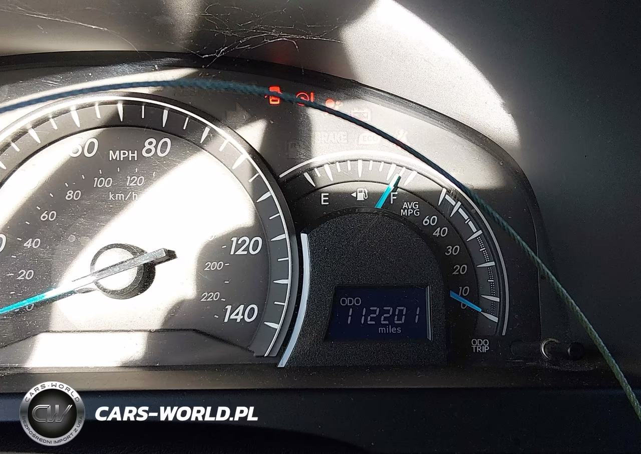 2015 Toyota Camry Le VIN:4T4BF1FK4FR488586 - 15