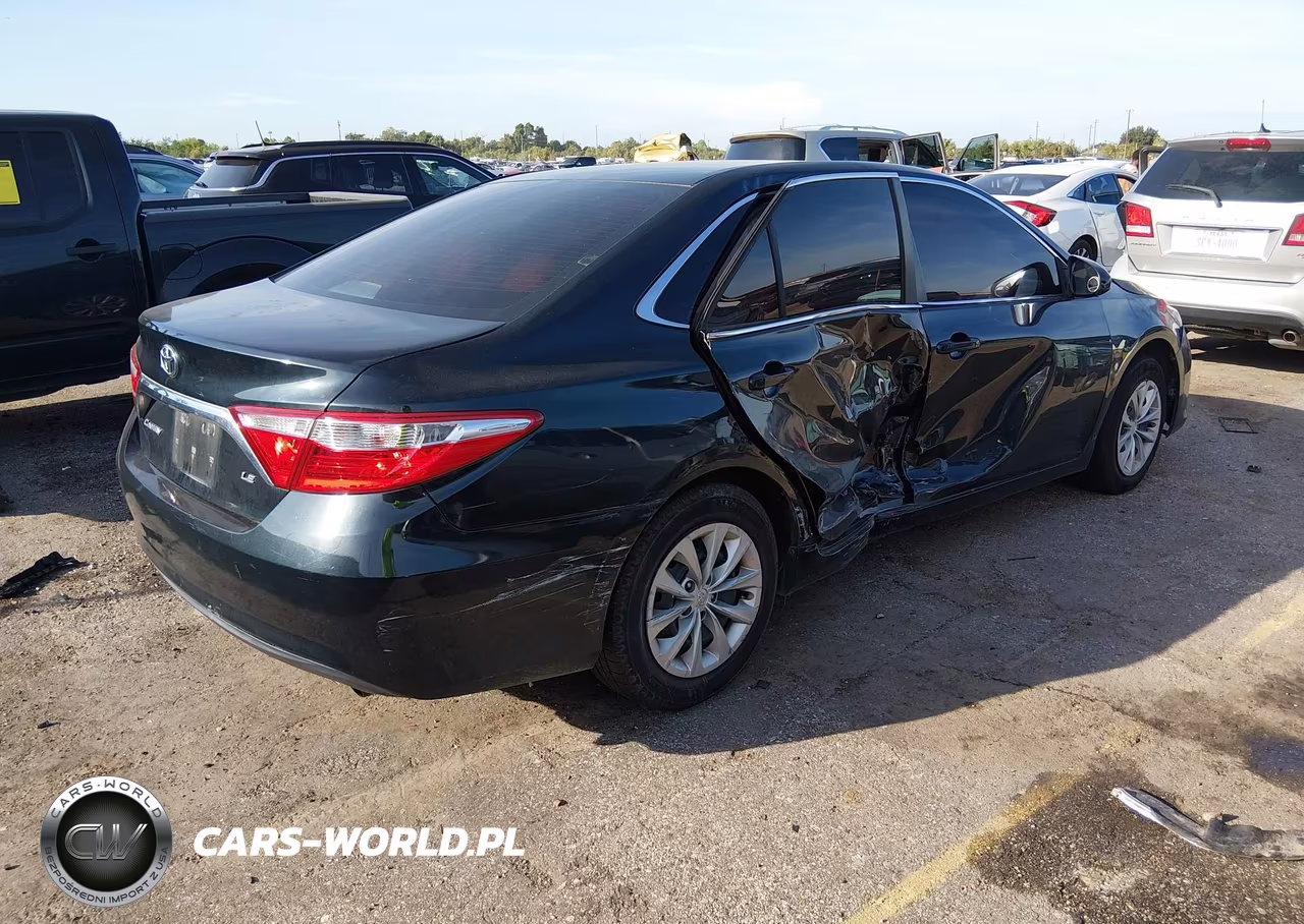 2015 Toyota Camry Le VIN:4T4BF1FK4FR488586 - 4