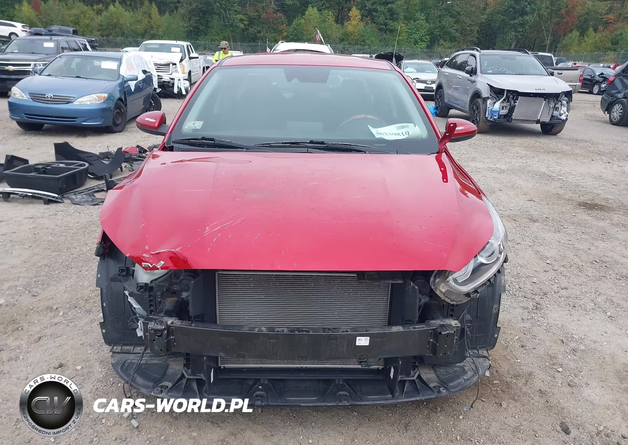 2020 Kia Forte Lxs VIN:3KPF24AD0LE230890 - 18