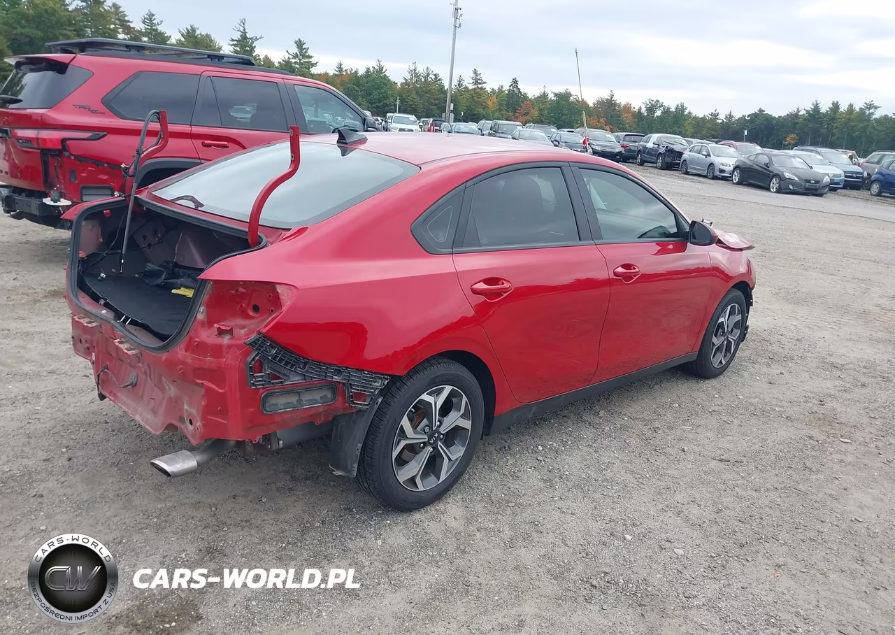2020 Kia Forte Lxs VIN:3KPF24AD0LE230890 - 4