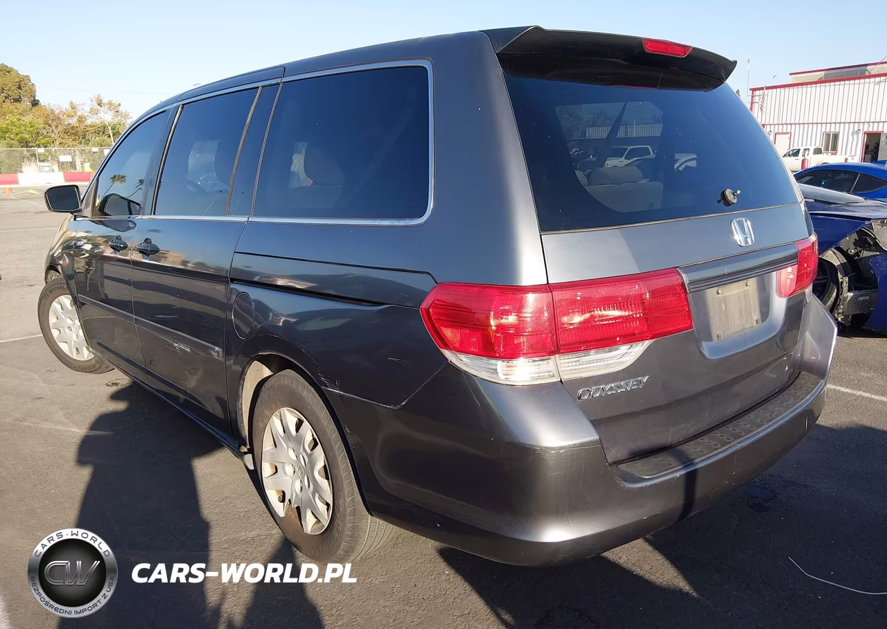 2010 Honda Odyssey Lx VIN:5FNRL3H24AB088043 - 3