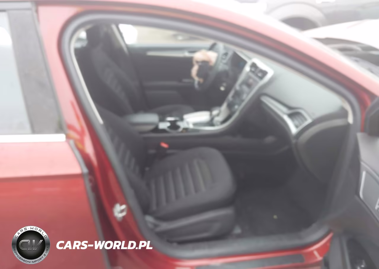 2014 Ford Fusion Se VIN:3FA6P0HD8ER389805 - 5