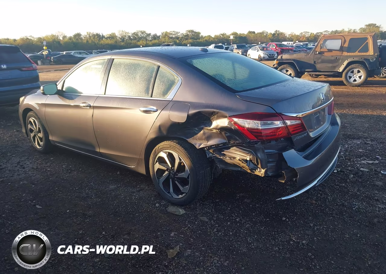 2017 Honda Accord Ex-L VIN:1HGCR2F82HA067668 - 3