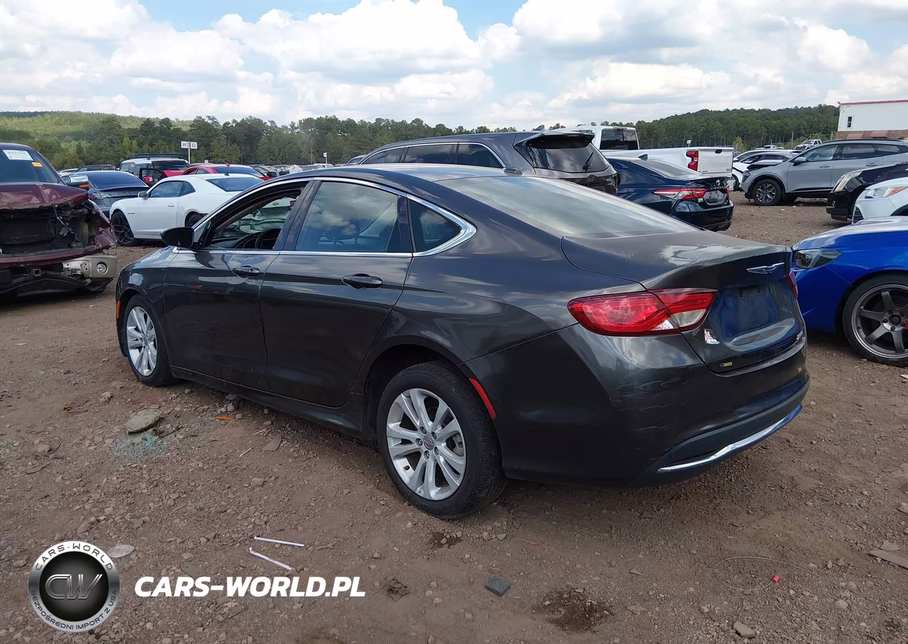 2016 Chrysler 200 Limited VIN:1C3CCCABXGN127362 - 3