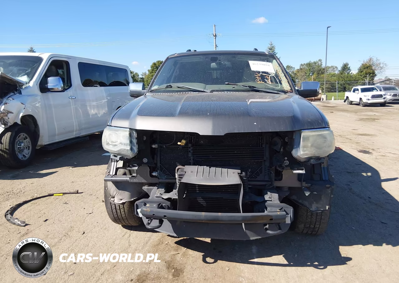 2015 Lincoln Navigator VIN:5LMJJ2HT2FEJ04117 - 12