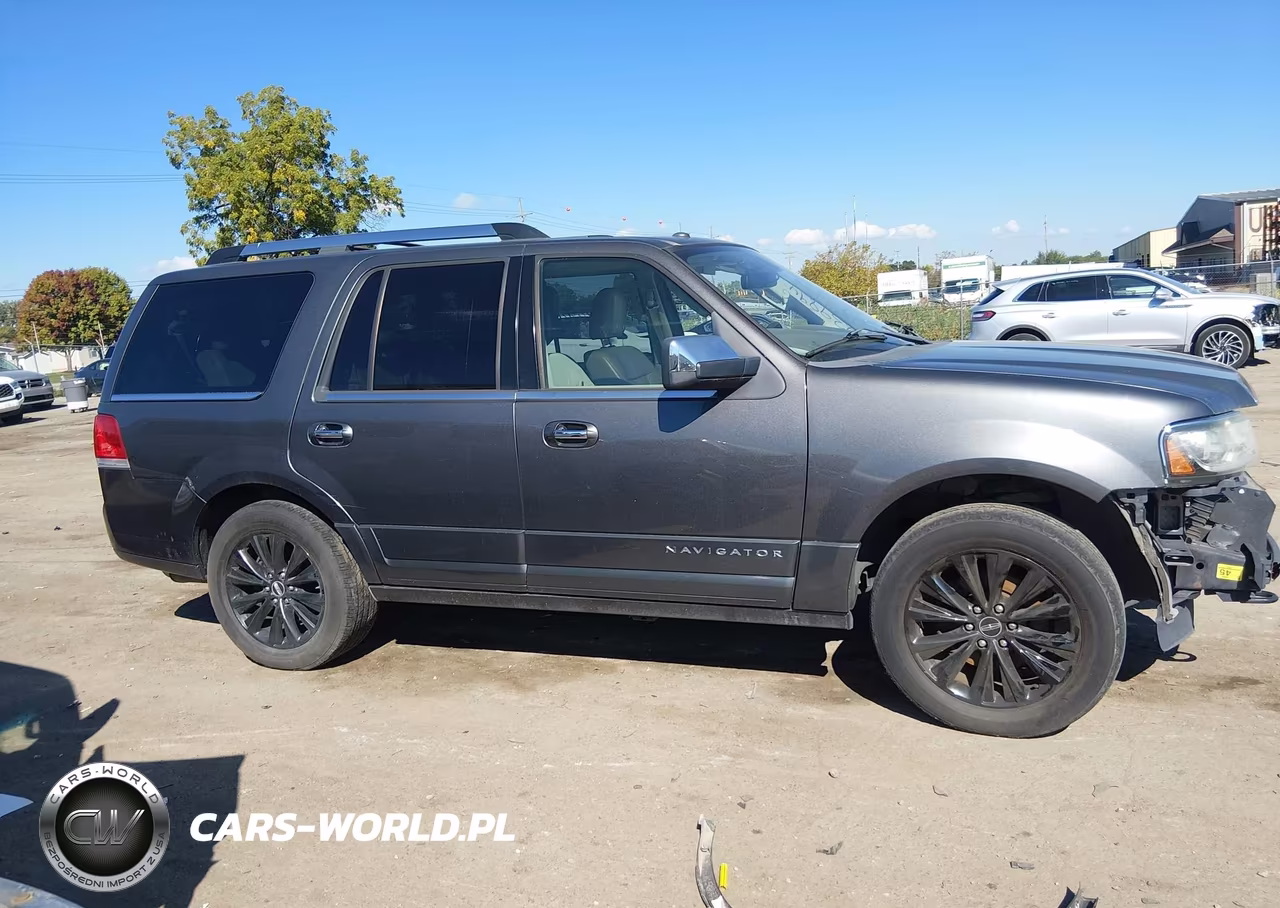 2015 Lincoln Navigator VIN:5LMJJ2HT2FEJ04117 - 13