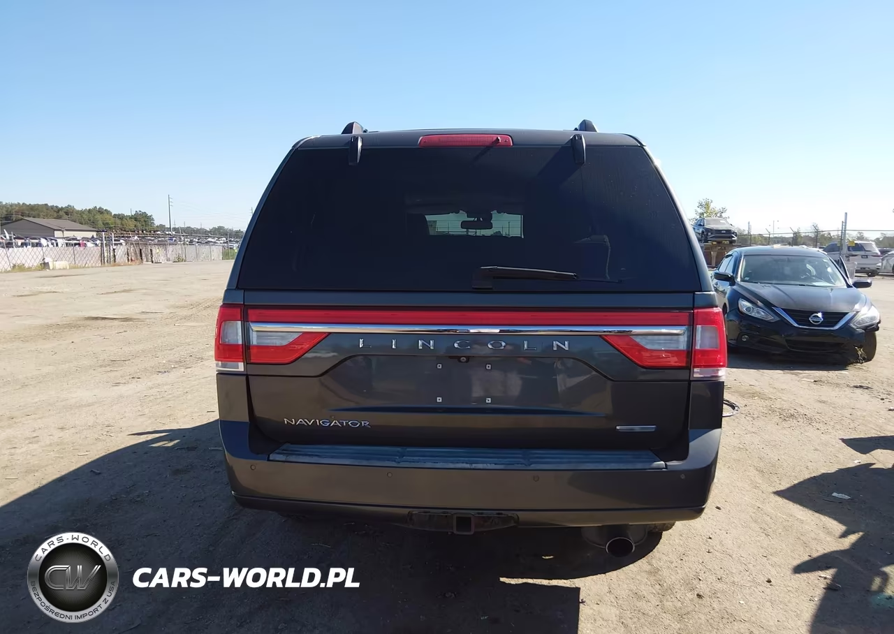 2015 Lincoln Navigator VIN:5LMJJ2HT2FEJ04117 - 16