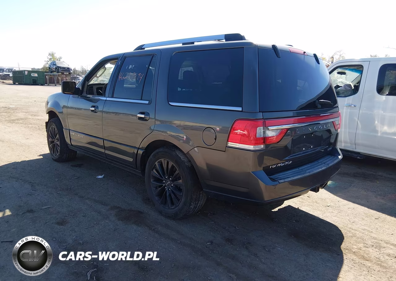 2015 Lincoln Navigator VIN:5LMJJ2HT2FEJ04117 - 3