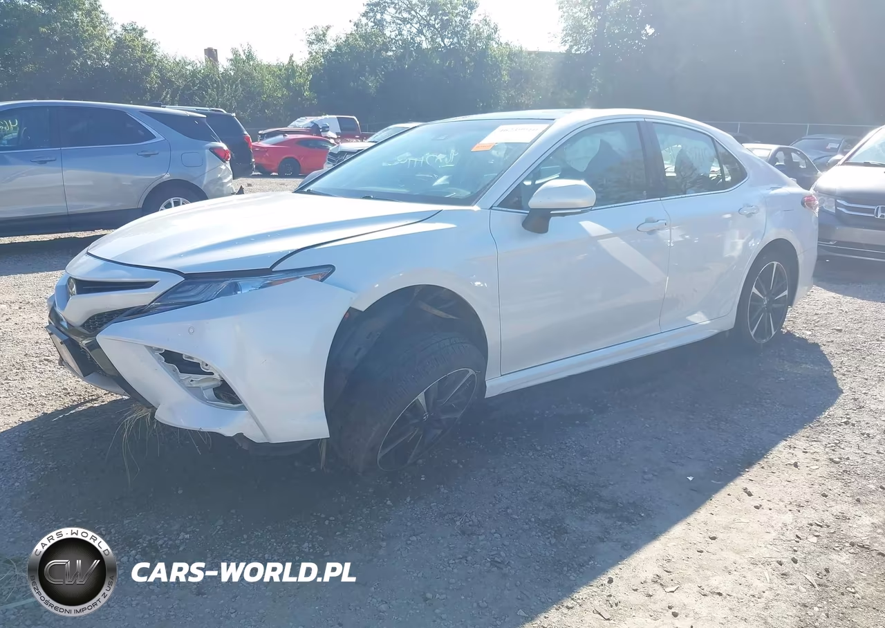 2018 Toyota Camry Xse VIN:4T1B61HK8JU102736 - 2