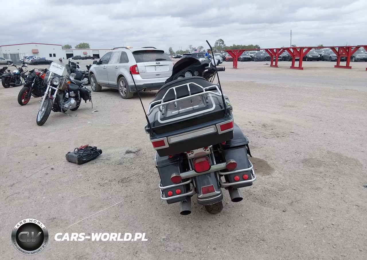 2003 Harley-Davidson Flhtcui VIN:1HD1FCW153Y619718 - 6