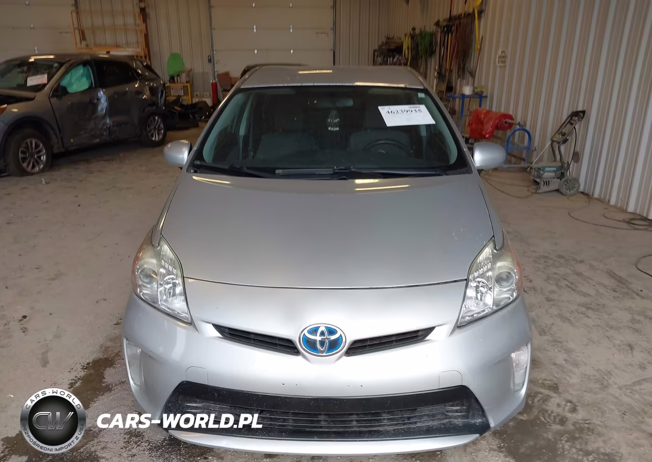 2014 Toyota Prius Two VIN:JTDKN3DU6E1773534 - 6
