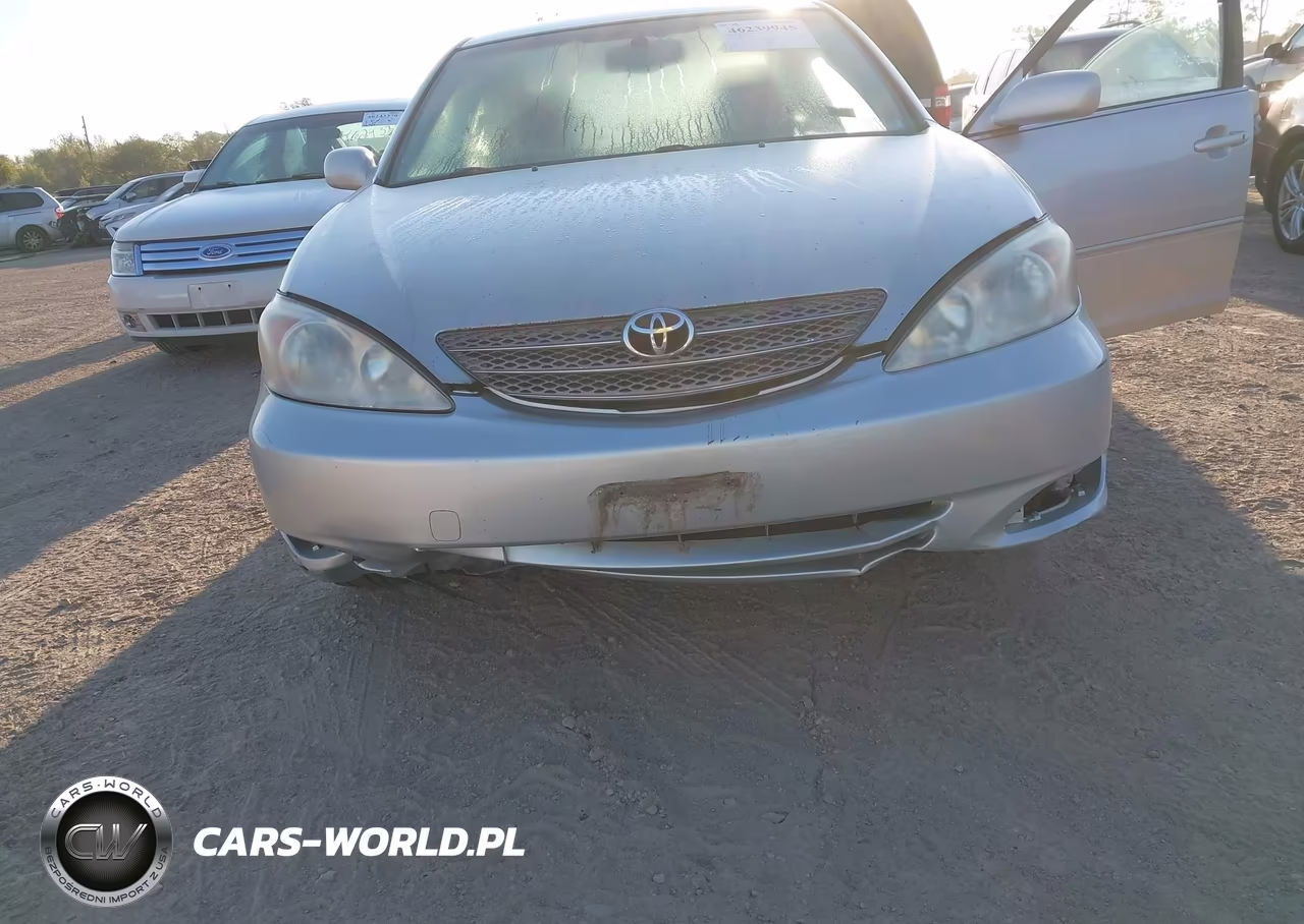 2002 Toyota Camry Xle VIN:JTDBE32K820058158 - 6