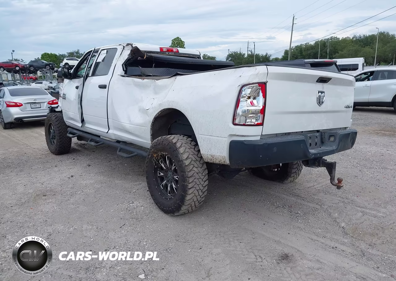 2016 Ram 2500 Tradesman VIN:3C6UR5HL3GG101677 - 3