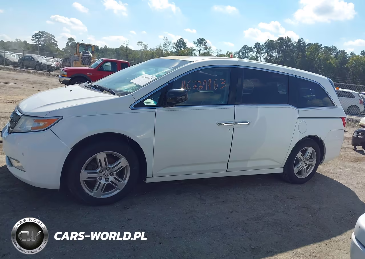 2011 Honda Odyssey Touring-Touring Elite VIN:5FNRL5H90BB028254 - 14