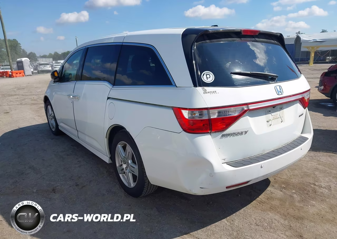 2011 Honda Odyssey Touring-Touring Elite VIN:5FNRL5H90BB028254 - 3