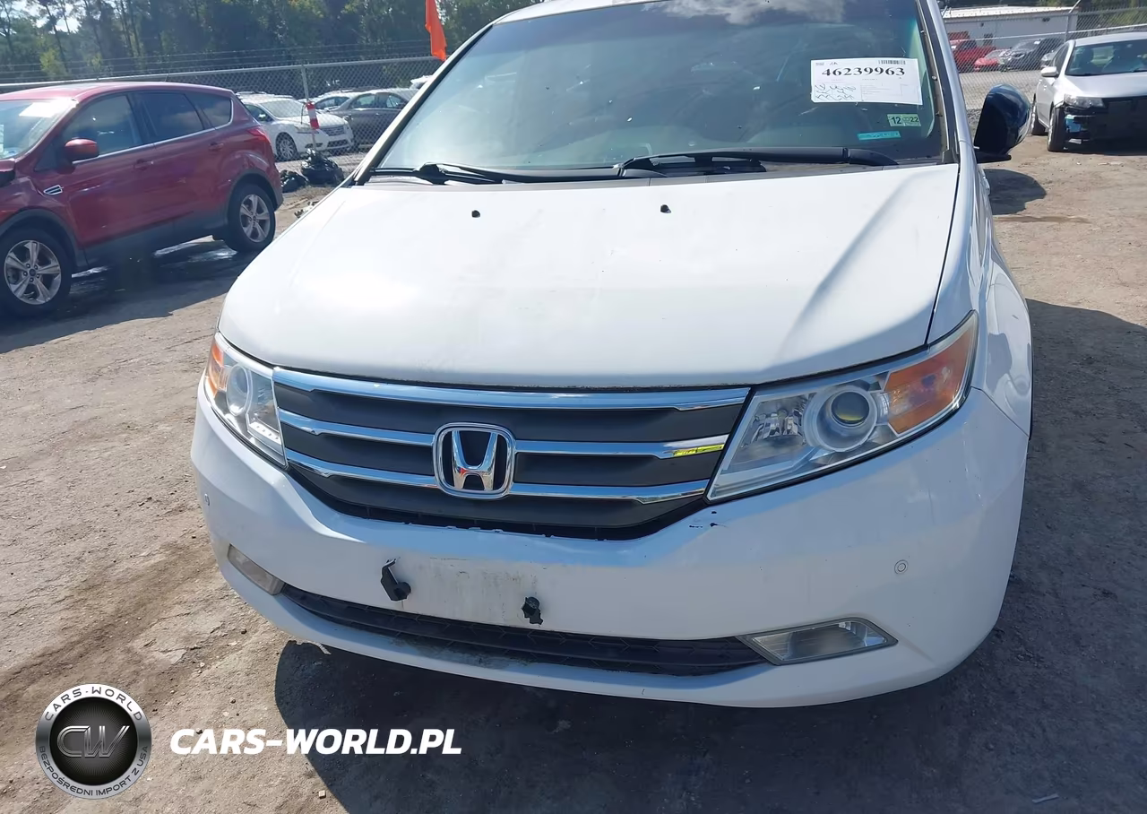 2011 Honda Odyssey Touring-Touring Elite VIN:5FNRL5H90BB028254 - 6