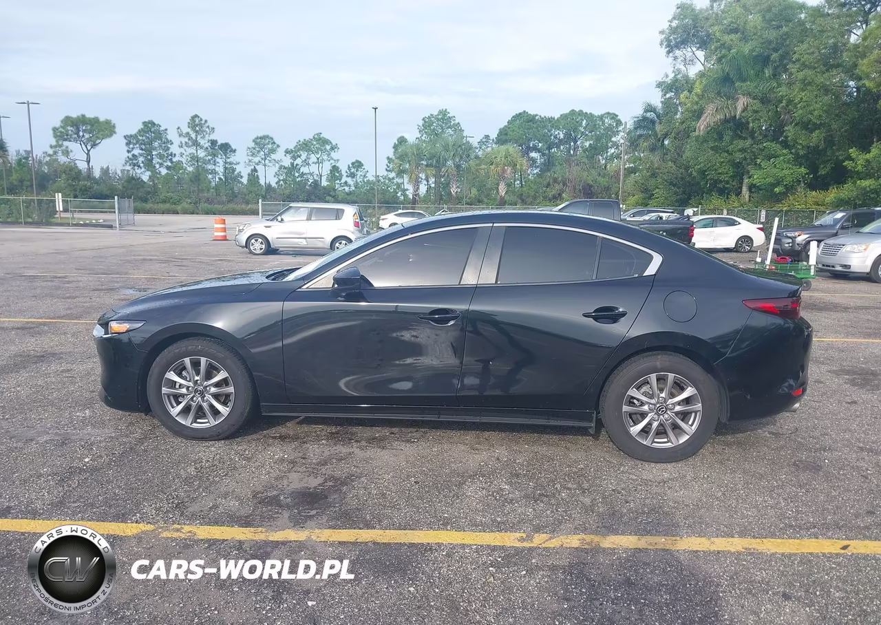2021 Mazda Mazda3 2.5 S VIN:JM1BPAAL3M1326653 - 14