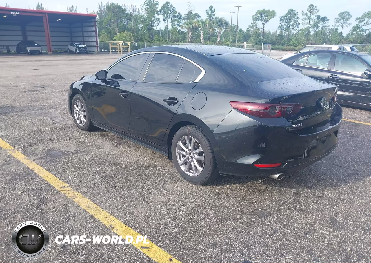2021 Mazda Mazda3 2.5 S VIN:JM1BPAAL3M1326653 - 3