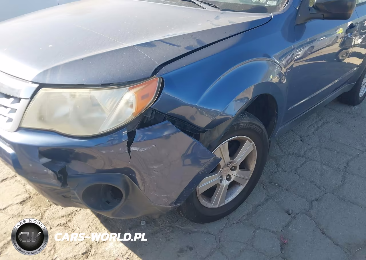 2011 Subaru Forester 2.5X VIN:JF2SHABC9BH775241 - 6