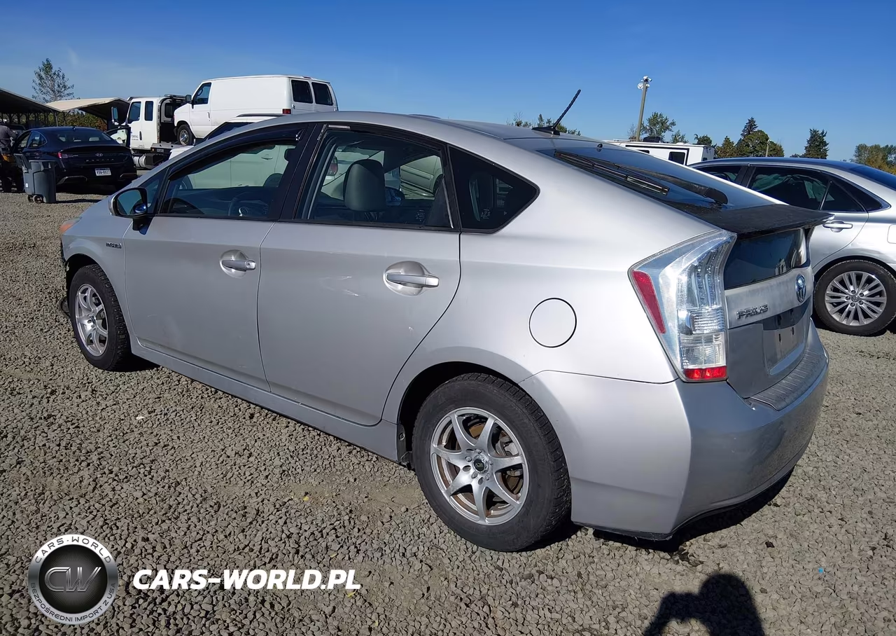 2010 Toyota Prius Iv VIN:JTDKN3DU4A0026840 - 3