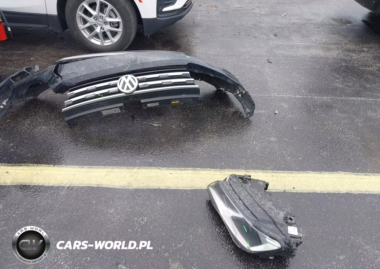 2018 Volkswagen Tiguan 2.0T S VIN:3VV1B7AX8JM121605 - 12