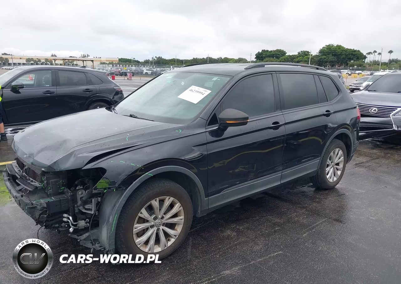 2018 Volkswagen Tiguan 2.0T S VIN:3VV1B7AX8JM121605 - 2