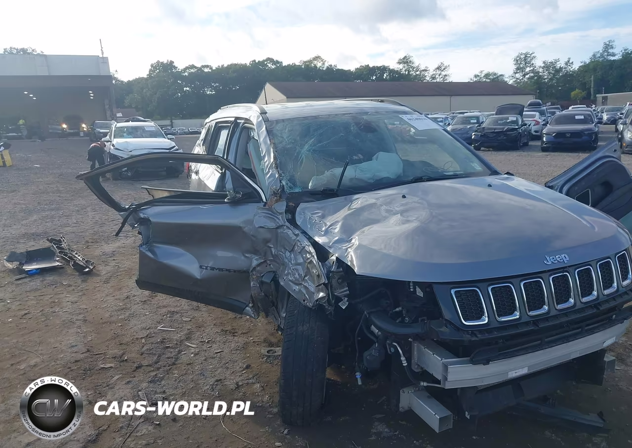 2019 Jeep Compass Latitude 4X4 VIN:3C4NJDBB3KT767789 - 6