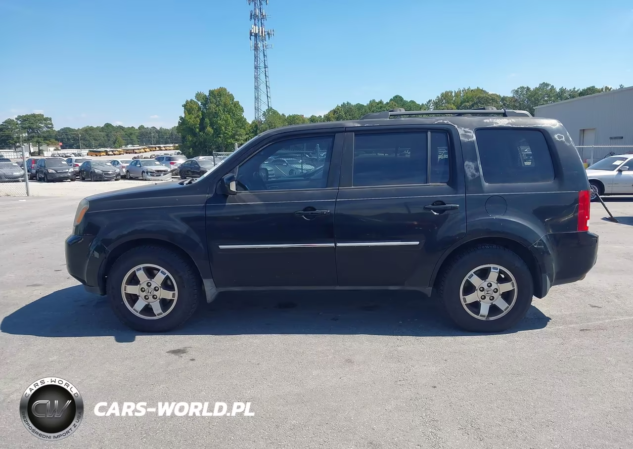 2010 Honda Pilot Touring VIN:5FNYF4H92AB022113 - 14