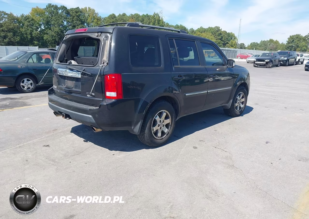 2010 Honda Pilot Touring VIN:5FNYF4H92AB022113 - 4