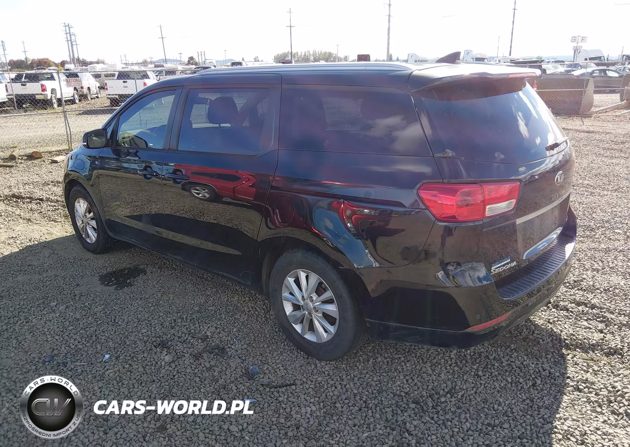 2017 Kia Sedona Lx VIN:KNDMB5C18H6313948 - 3