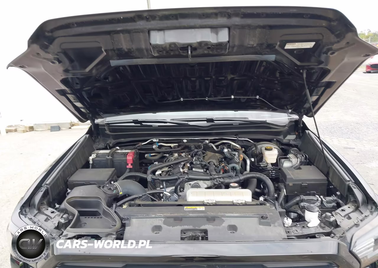 2024 Toyota Tacoma Trd Off Road VIN:3TMLB5JN5RM086236 - 10