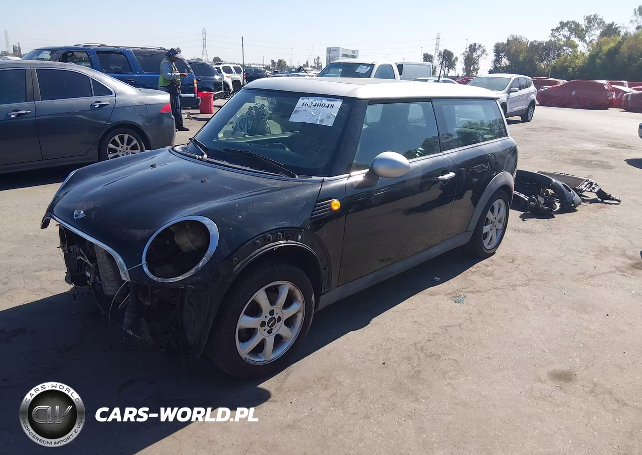 2009 Mini Cooper Clubman VIN:WMWML335X9TP98842 - 2